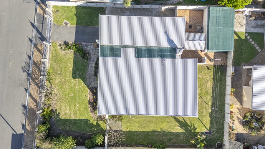 4 Bedroom Property for Sale in Morgenster Western Cape